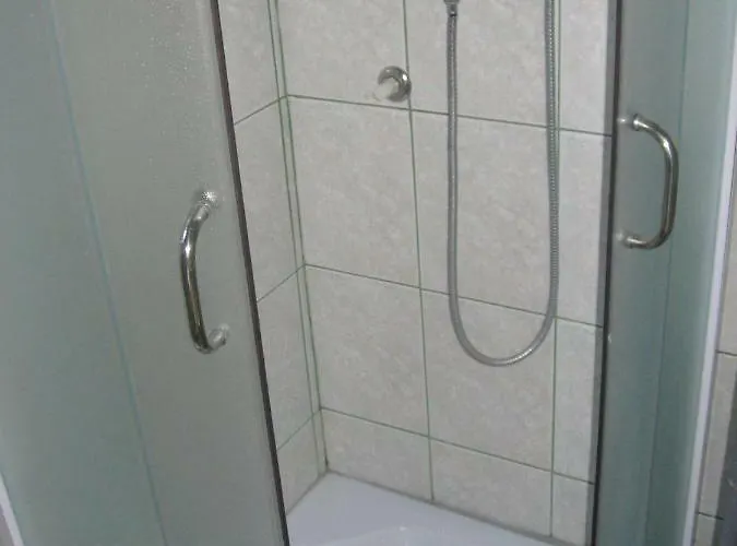 Close To The - Borik *